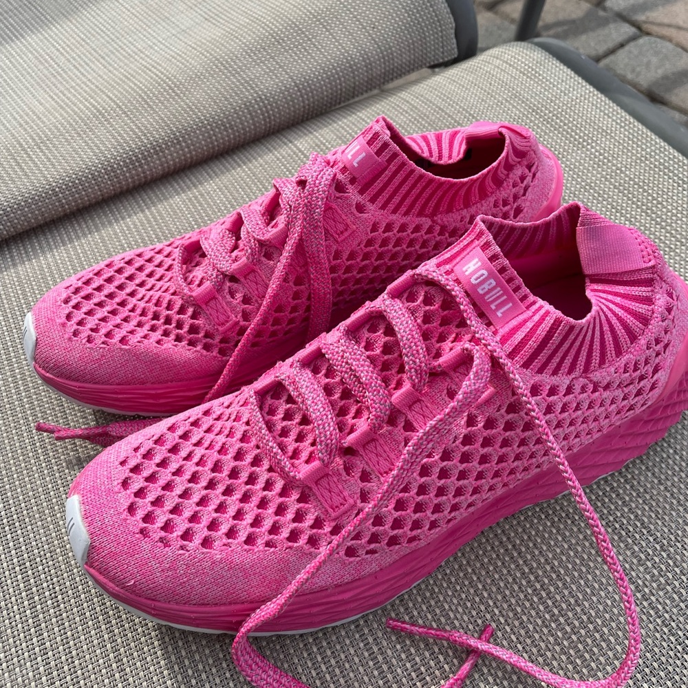 Hot pink no bull runners